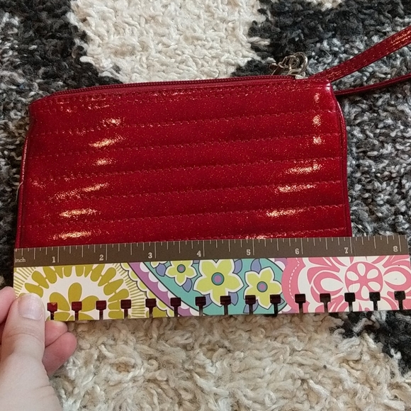 Express Wristlet - Picture 3 of 4